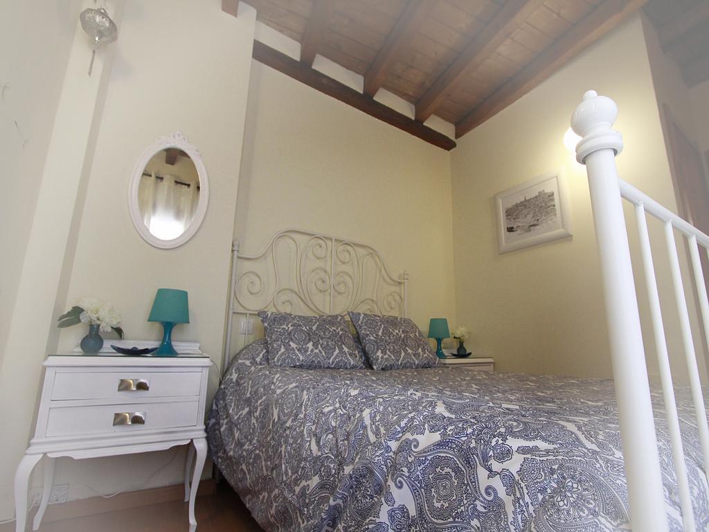 Apartamentos Toledo Suite Экстерьер фото
