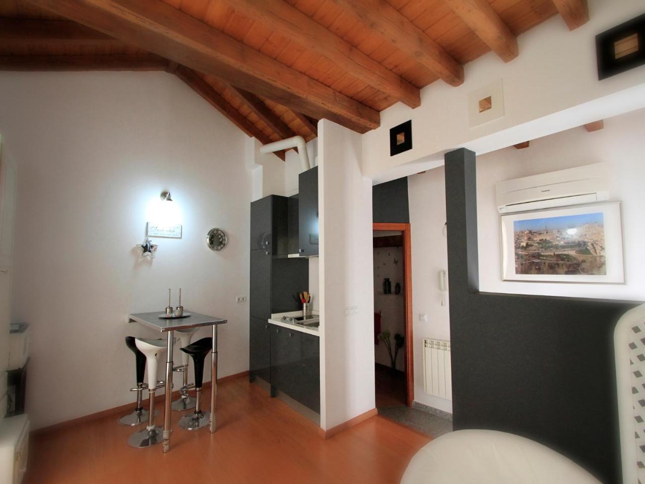 Apartamentos Toledo Suite Экстерьер фото
